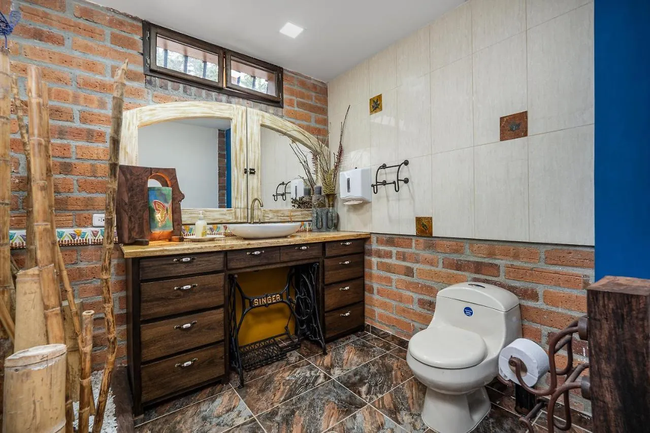 Aeropuerto-Rionegro- Monteolivo Colonial Villa  Rionegro